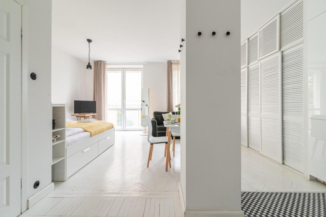 Rent Like Home - Wilcza 22A Varşova Dış mekan fotoğraf