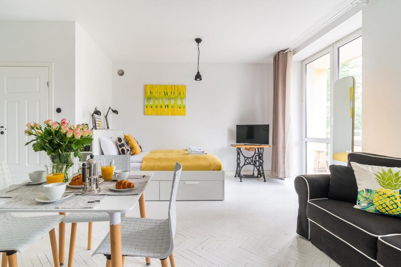 Rent Like Home - Wilcza 22A Varşova Dış mekan fotoğraf